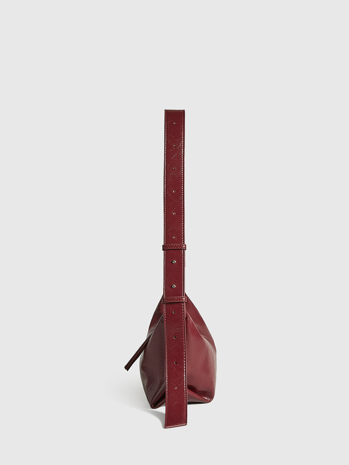 Sac avec fermeture éclair et sangle réglable