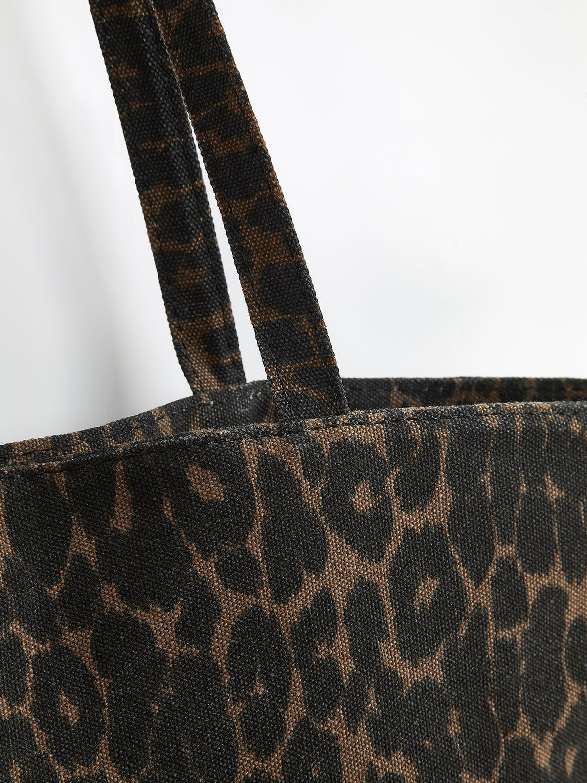 Sac à bandoulière motif léopard