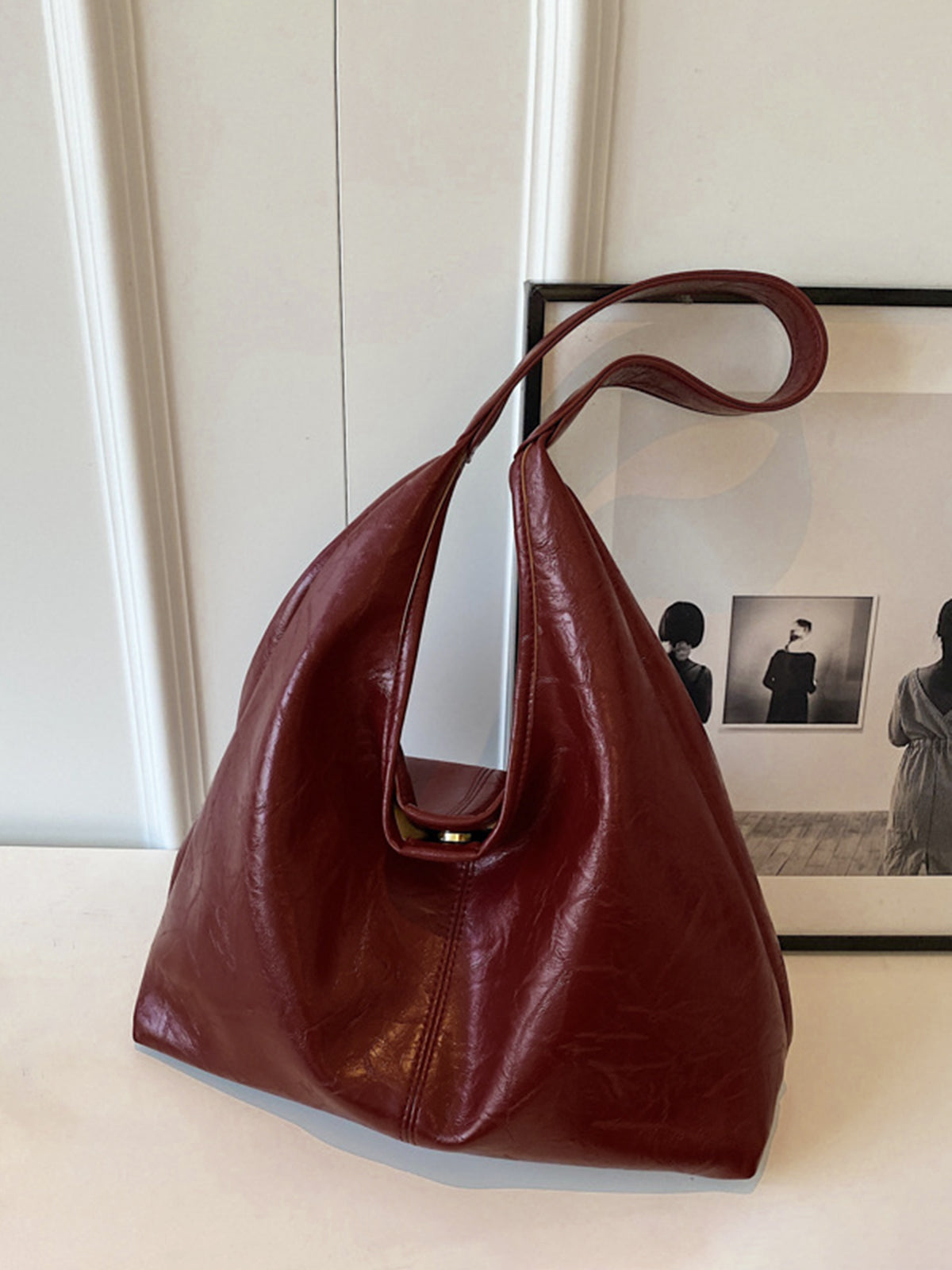 Sac hobo décontracté avec fermoir à bouton