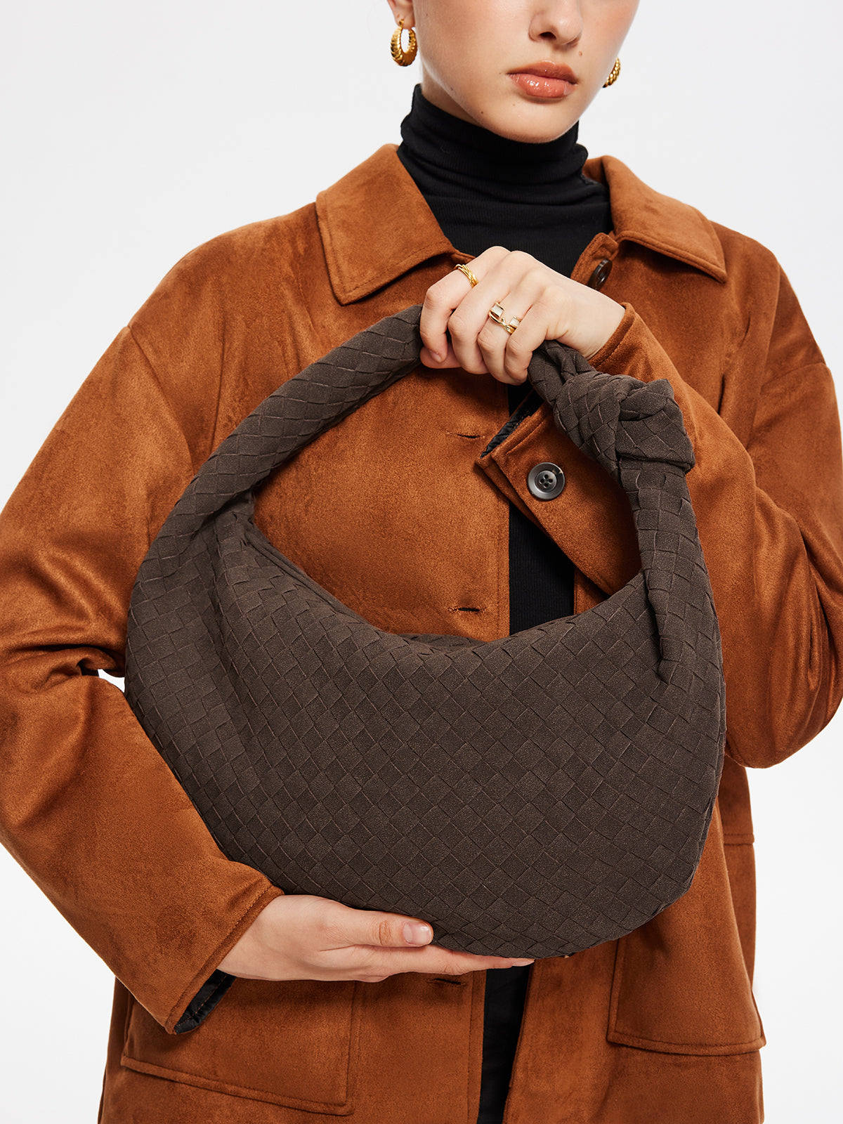 Sac Arrondi en Suède Tressé