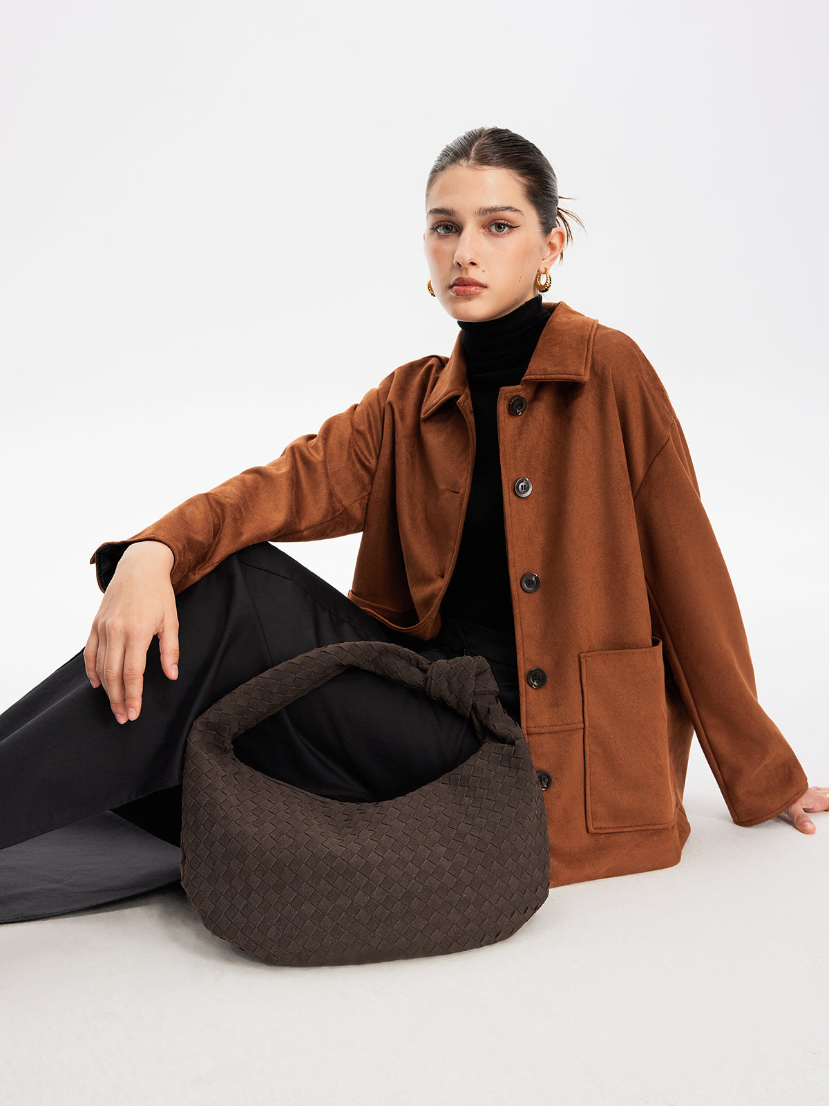 Sac Arrondi en Suède Tressé