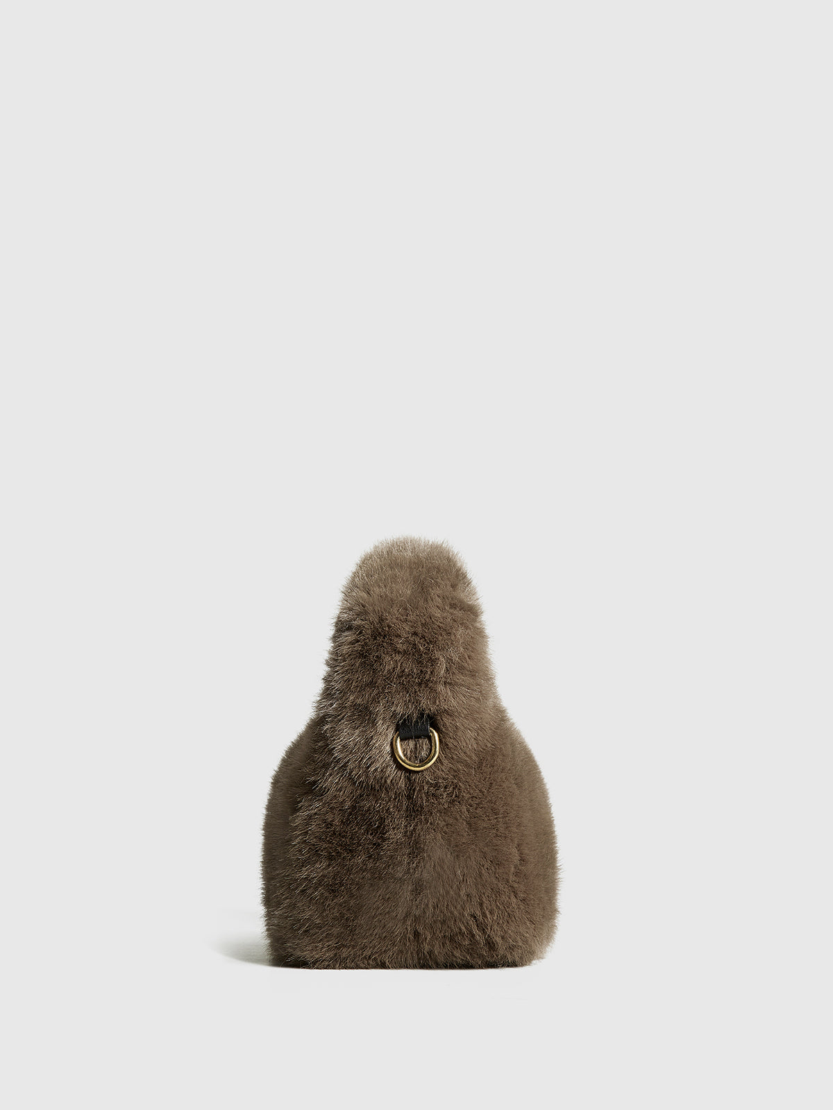 Pochettes en peluche et sac à bandoulière